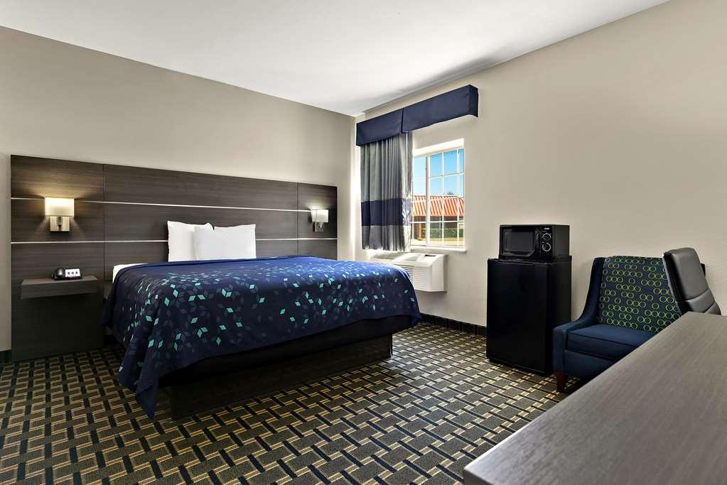 Surestay Plus Hotel By Best Western Tulsa East Pokój zdjęcie
