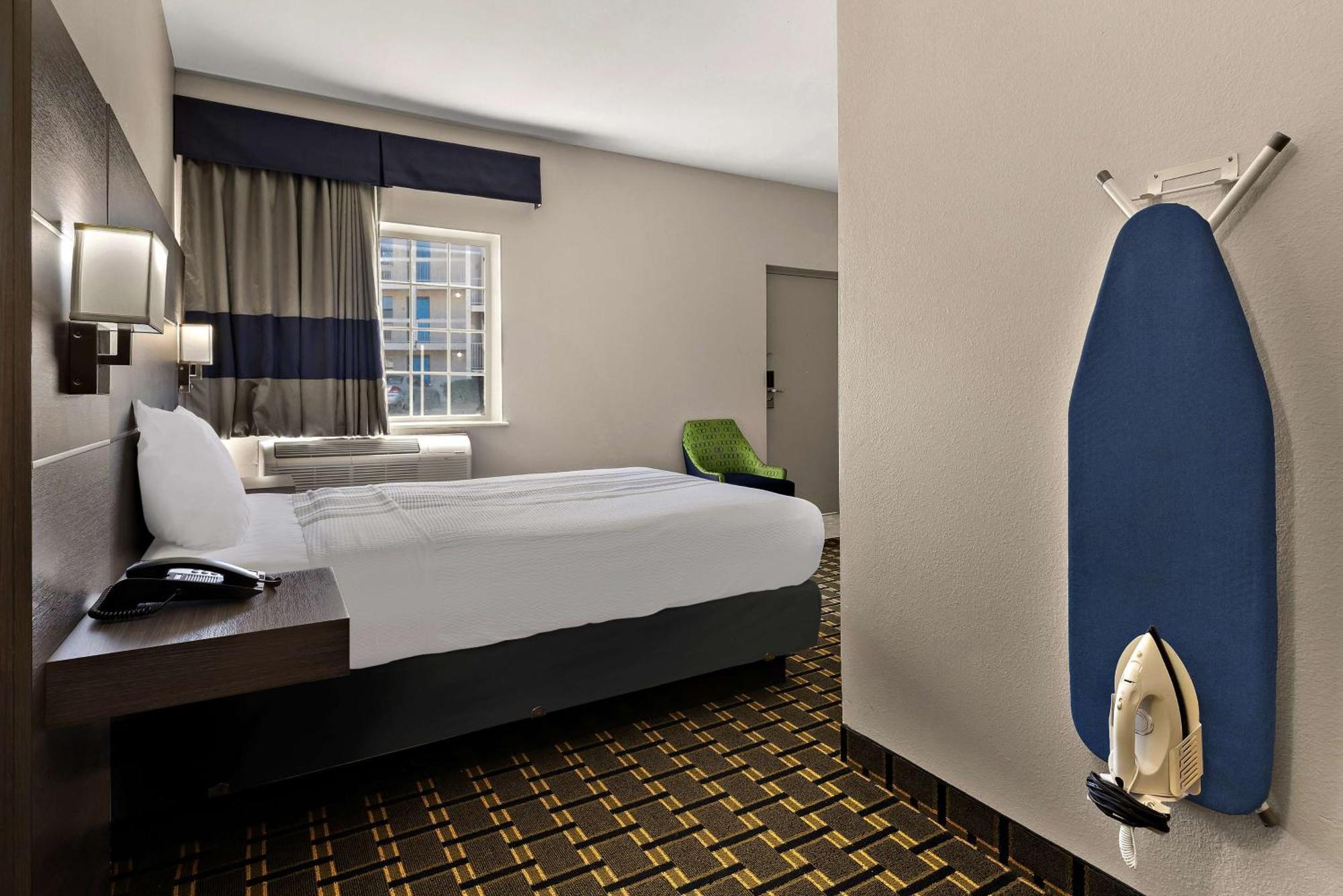 Surestay Plus Hotel By Best Western Tulsa East Zewnętrze zdjęcie