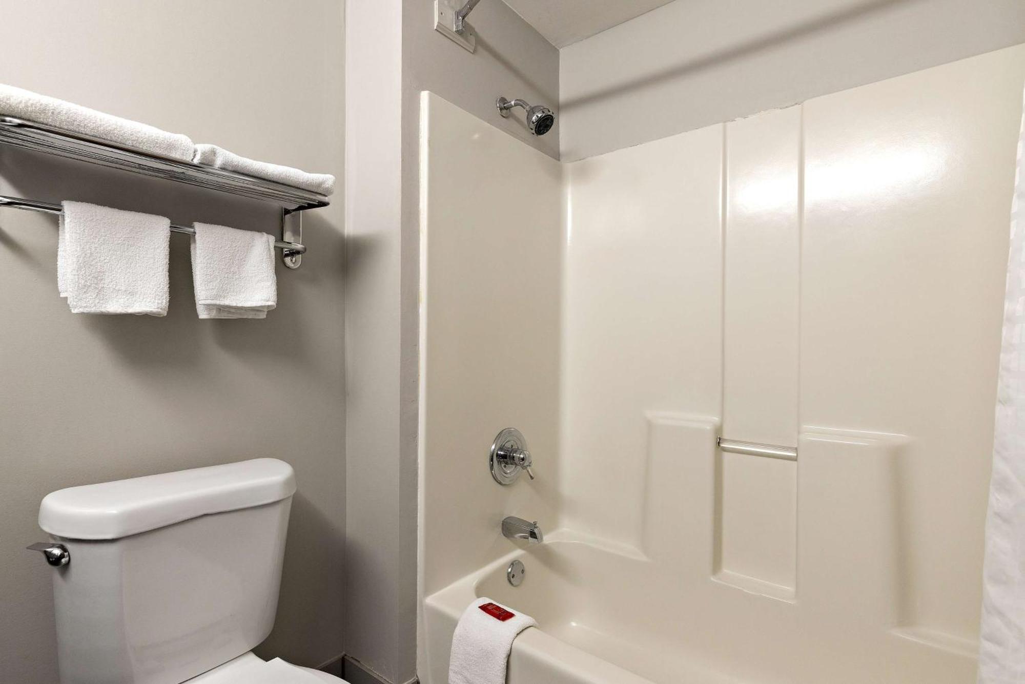 Surestay Plus Hotel By Best Western Tulsa East Zewnętrze zdjęcie