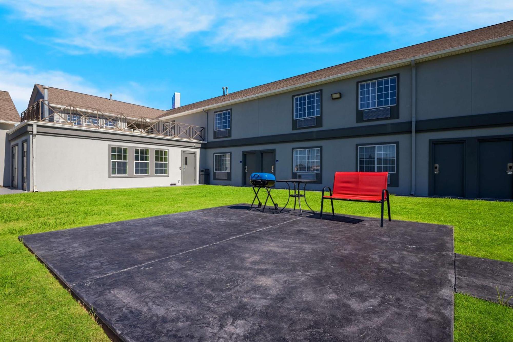 Surestay Plus Hotel By Best Western Tulsa East Zewnętrze zdjęcie