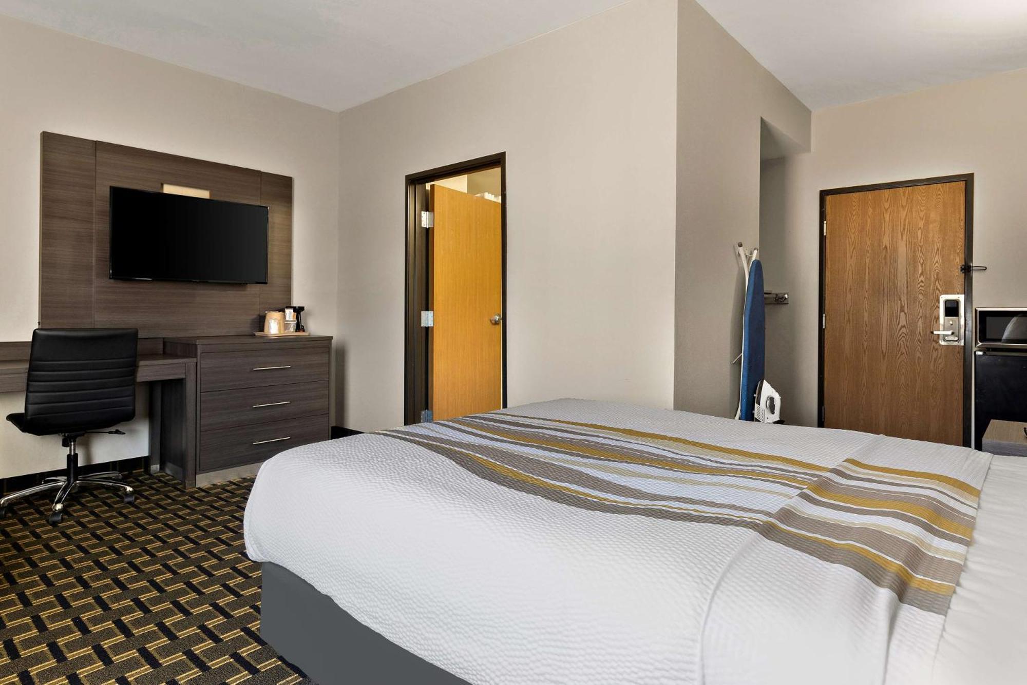Surestay Plus Hotel By Best Western Tulsa East Zewnętrze zdjęcie