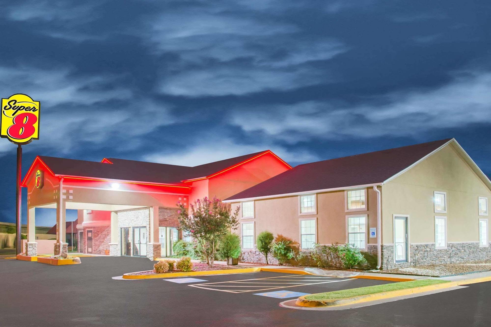 Surestay Plus Hotel By Best Western Tulsa East Zewnętrze zdjęcie