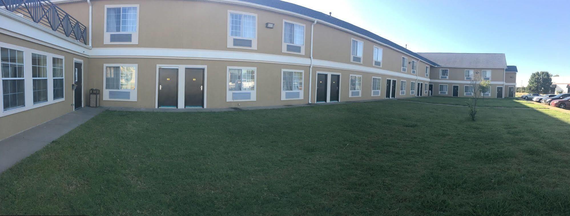 Surestay Plus Hotel By Best Western Tulsa East Zewnętrze zdjęcie